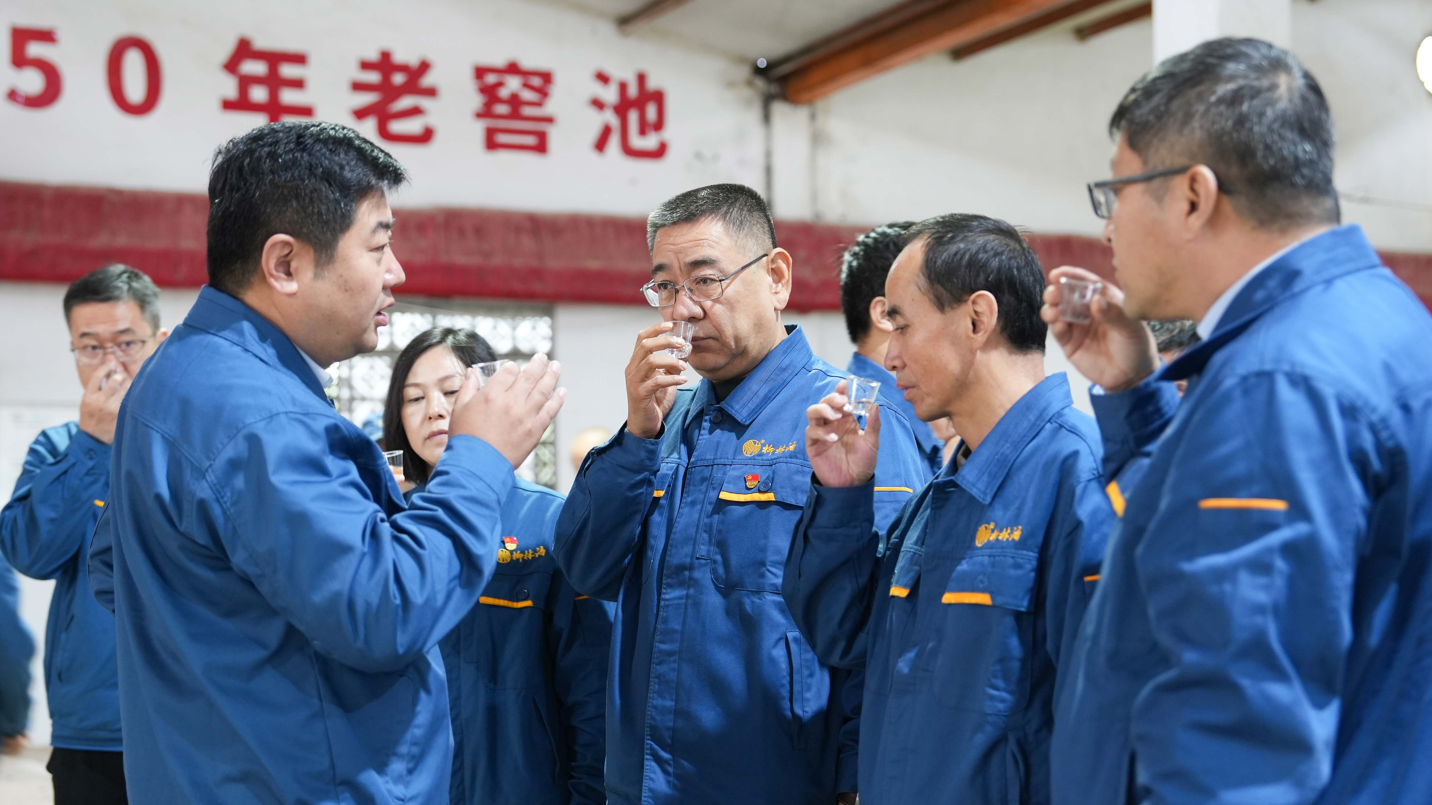 f4414ccd19ee8c0f323c4d6376475581